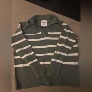 Arie sweater.
